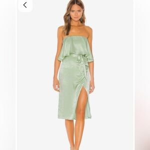 Violet Midi in Mint Green
LOVERS AND FRIENDS/revolve